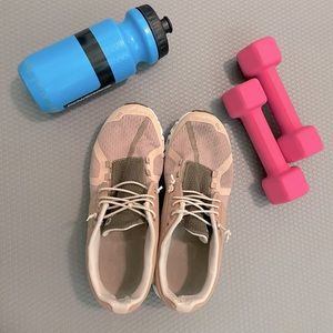 Rose brown and camo OnCloud running shoes